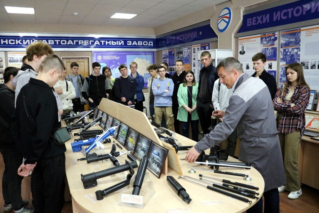 Экскурсия на предприятие ООО СААЗ Комплект